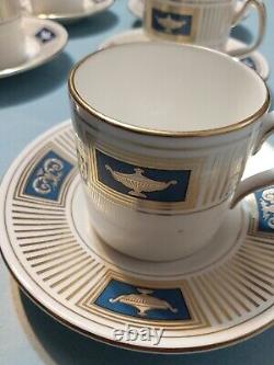Cafetières en porcelaine de Chine Coalport de collection à motif Palladian x 8