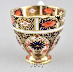 Coupes et soucoupes demi-tasse Vintage Royal Crown Derby Old Imari 9021 / 1128 X 6 1st