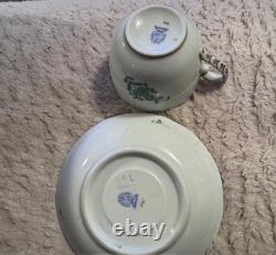 Ensemble VTG de 5 tasses à café et sous-tasses Herend Hongrie Apponyi vert forme Osier doré