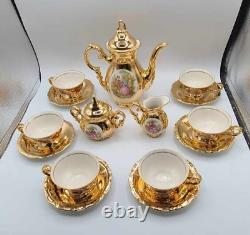 Ensemble à café en porcelaine dorée Vintage Crown Bavaria 15 pièces Scènes romantiques victoriennes