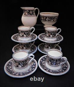 Ensemble à café expresso en porcelaine anglaise Vintage Wedgwood Florentine Bone China bleu foncé.