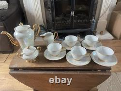 Ensemble à café vintage en porcelaine nacrée