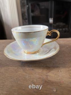 Ensemble à café vintage en porcelaine nacrée