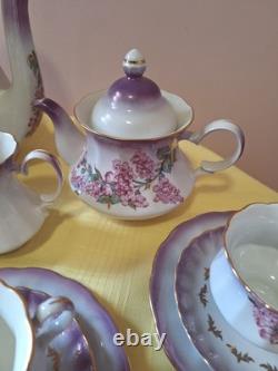 Ensemble à café vintage russe ukrainien ? Beau design lilas violet