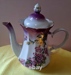 Ensemble à café vintage russe ukrainien ? Beau design lilas violet