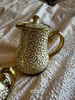 Ensemble à thé/café vintage Sudlows Burden fabriqué en Angleterre avec motif doré. D. 65Y. H