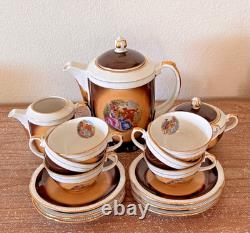 Ensemble complet de café/démitasse vintage Chodziez : théière, crémier, sucre, 6 tasses et sous-tasses.