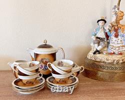 Ensemble complet de café/démitasse vintage Chodziez : théière, crémier, sucre, 6 tasses et sous-tasses.