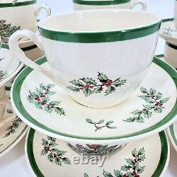 Ensemble de 12 tasses à café et soucoupes en porcelaine Spode Vintage avec motif de sapin de Noël, bord vert, Angleterre