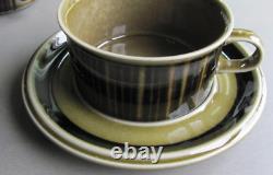 Ensemble de 5 tasses à café et soucoupes Arabia Kosmos Vintage des années 1960