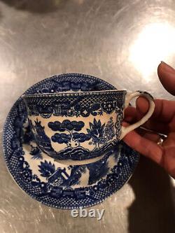 Ensemble de 6 tasses à café/thé et soucoupes bleu antique Willow, vers 1015-1925, Japon