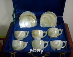 Ensemble de 6 tasses en onyx vert clair fait main vintage avec soucoupes dans une boîte