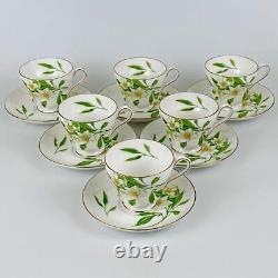 Ensemble de 6 tasses et soucoupes en porcelaine de Shelley Bone China de l'époque vintage, motif Syringa n°14009 (1938)