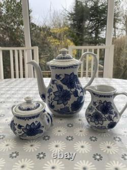 Ensemble de café Adams BLUE BUTTERFLY en grès anglais (Groupe Wedgwood)