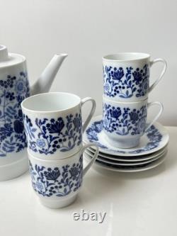 Ensemble de café Melitta vintage en porcelaine blanche et bleue avec fleurs des années 1970
