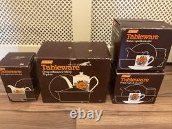 Ensemble de café en céramique Poppies vintage St Michael Marks & Spencer Nouveau Stock Ancien