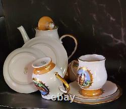 Ensemble de café en porcelaine Riga des années 1970 Vakars pour 2