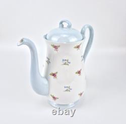 Ensemble de café en porcelaine fine Shelley vintage de 13 pièces à motif floral chintz fabriqué en Angleterre en très bon état.