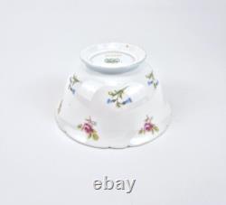 Ensemble de café en porcelaine fine Shelley vintage de 13 pièces à motif floral chintz fabriqué en Angleterre en très bon état.