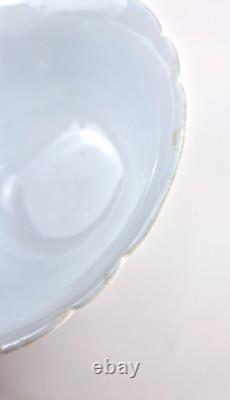 Ensemble de café en porcelaine fine Shelley vintage de 13 pièces à motif floral chintz fabriqué en Angleterre en très bon état.