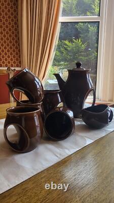 Ensemble de café en six pièces Vintage HOLKHAM en poterie Yeux de hibou des années 1960 Chocolat brun
