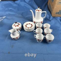 Ensemble de café hongrois vintage des années 1960, ensemble de thé de 15 pièces Hollohaza