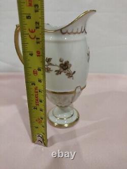 Ensemble de café sur piédestal vintage Pirkenhammer tchèque, embossé. Absolument magnifique.