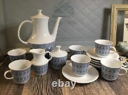 Ensemble de café/thé en faïence JAEGER, Bavière, Allemagne, 17 pièces, style moderne du milieu du siècle.