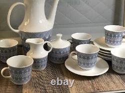 Ensemble de café/thé en faïence JAEGER, Bavière, Allemagne, 17 pièces, style moderne du milieu du siècle.