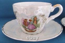 Ensemble de café/thé en porcelaine japonaise Fragonard Lovers avec lustre perlé vintage et musique