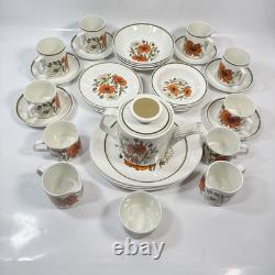 Ensemble de café/thé vintage J&G Meakin Topic Studio de 34 pièces : assiettes, pot, tasses et plus.