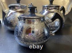 Ensemble de café/thé vintage de 5 pièces : théière, cafetière, pot à lait, sucrier et plateau en mélchior.