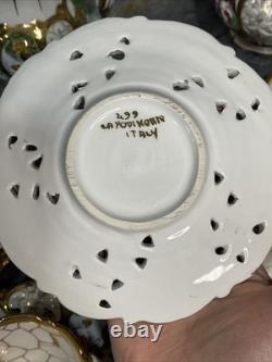 Ensemble de café vintage Capodimonte de 15 pièces fabriqué en Italie avec des accents dorés