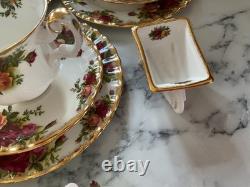 Ensemble de café vintage Royal Albert Old Country Roses 25 pièces en excellent état