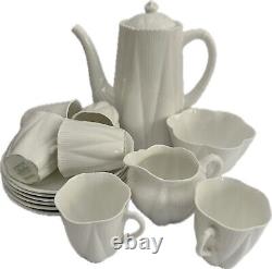 Ensemble de café vintage Shelley White Dainty de 15 pièces 272101 en fine porcelaine d'Angleterre