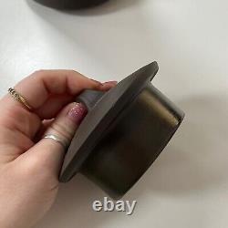 Ensemble de café vintage de 18 pièces Dansk Flamestone marron avec cafetière, crémier et tasse et sous-tasse.