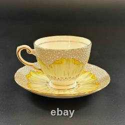 Ensemble de café vintage en fleurs de lotus jaunes toscanes