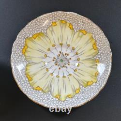 Ensemble de café vintage en fleurs de lotus jaunes toscanes