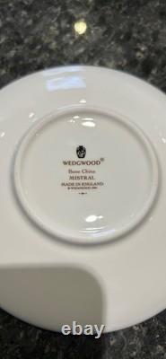 Ensemble de café vintage en porceline bone china Wedgwood Mistral avec pichet à lait et sucrier