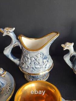 Ensemble de café vintage original rare pour 6 personnes. De la marque Capodimonte.