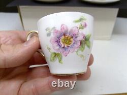 Ensemble de cafetière et 4 soucoupes Vintage Royal Doulton Passion Flower
