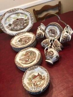 Ensemble de dîner et café en fer blanc multicolore vintage Heritage Hall de 29 pièces