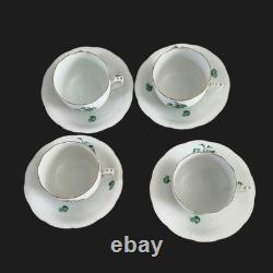 Ensemble de quatre tasses à café avec soucoupes Herend Vintage (1948-1993)