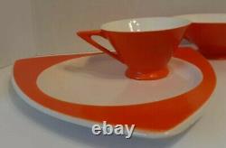 Ensemble de service à café et à thé rétro orange des années 1930-50 de style spatial du milieu du siècle, antique.