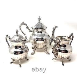 Ensemble de service à café et thé en argenté vintage de Kent Silversmith avec pot à café, crémier, sucrier et plateau.