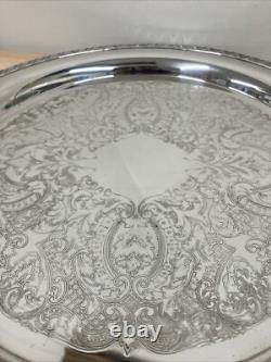 Ensemble de service à café/thé en argent clair de collection Oneida (USA) avec plateau, pot, bol et cruche.