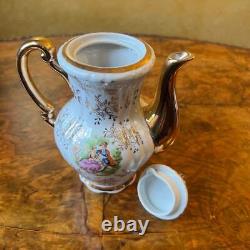 Ensemble de tasses à café/thé en porcelaine vintage japonaise avec motif de cour.