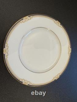 Ensemble de tasses et soucoupes à thé et café vintage Wedgwood avec assiettes à gâteau + 3 mini Celine