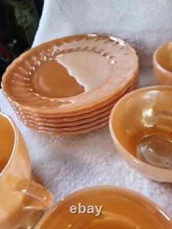 Ensemble de thé/café Vintage Anchor Hocking Fire King Lustre Pêche / 25 pièces