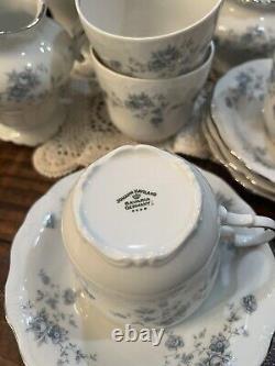 Ensemble de thé/ café avec théière, crémier et sucrier Johann Haviland Blue Garland Allemagne VTG